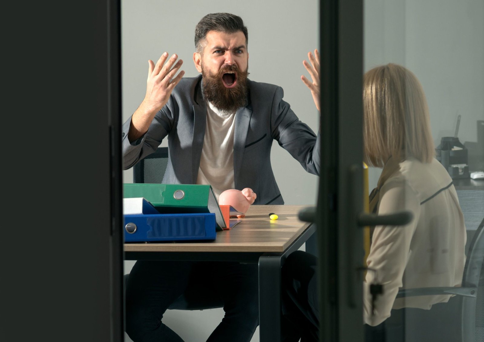 5 erros que líderes cometem por falta de inteligência emocional